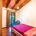 Casa Nefeli